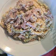 Una foto de Pasta carbonara a mi manera !! 🤪
