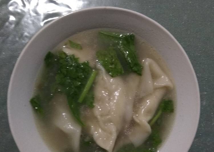 Pangsit kuah isi ayam + tulangan 🐷