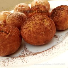 A picture of Posh puff puff.