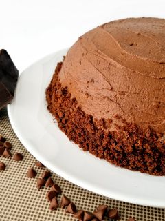 Una foto de Tarta de chocolate {sin azúcar ni horno}🍫🍰
