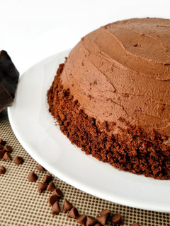 Una foto de Tarta de chocolate {sin azúcar ni horno}🍫🍰