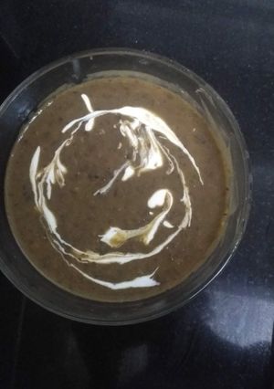 A picture of Dal Makhani.