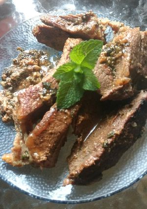 Una foto de Carne asada con leche