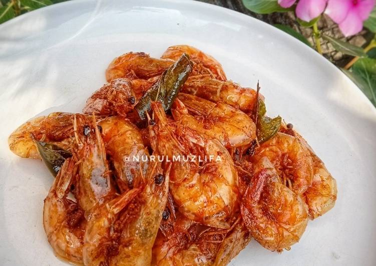 Bagaimana Membuat Udang goreng ungkepan Anti Gagal