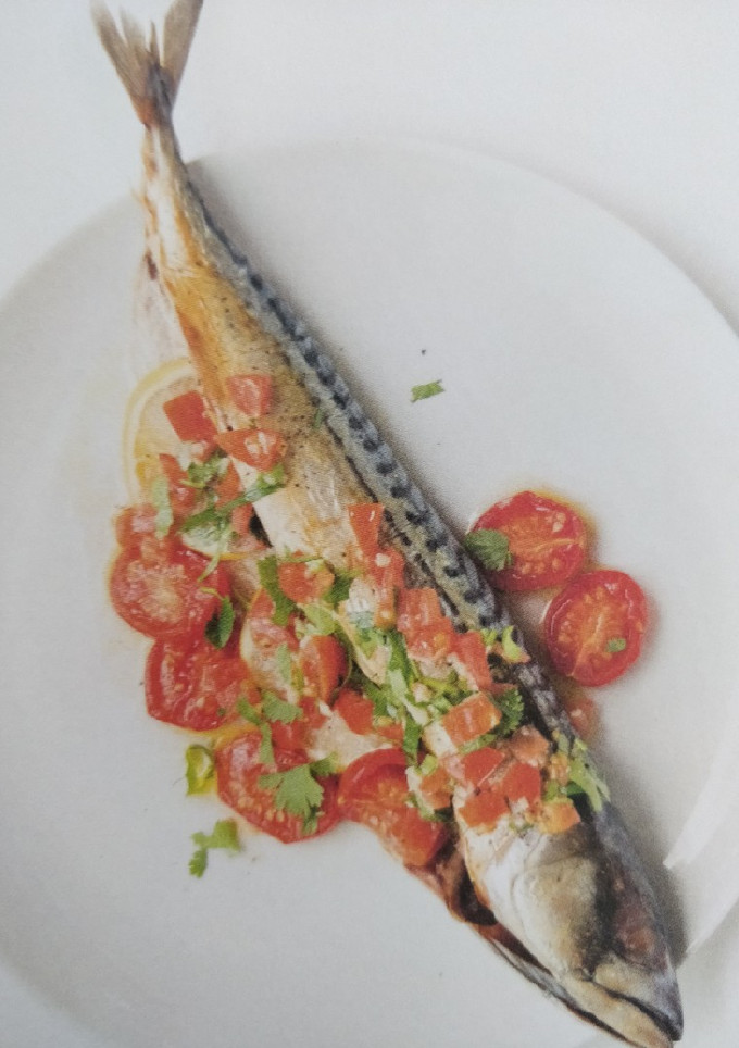 Una foto de Caballa al horno
