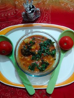 हलवाई स्टाइल आलू टमाटर (Halwai style aloo tamatar recipe in hindi) रेसिपी मुख्य फोटो
