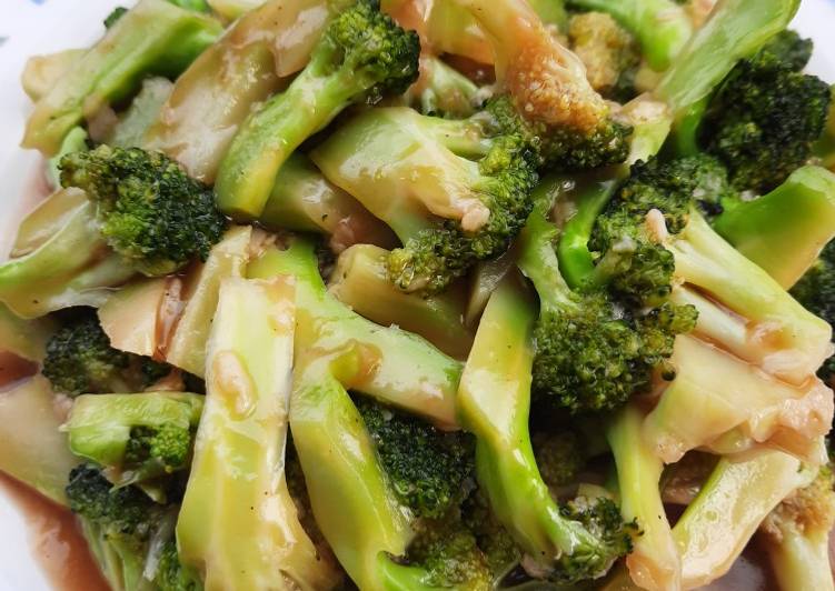 Langkah Mudah untuk Menyiapkan Ca Brokoli Saus Tiram yang Enak
