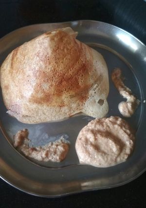 A picture of Coconut chutney.