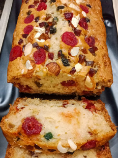 A picture of Eggless Fruit and Nut Cake.