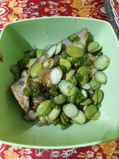 Foto resep Tumis peda pete cabe rawit