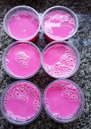 Una foto de Gelatina con yogurt natural