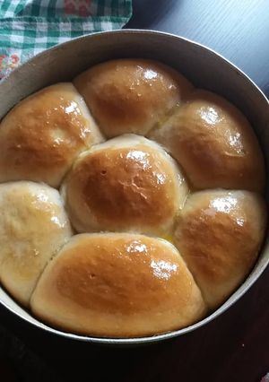 A picture of Home made special bread.