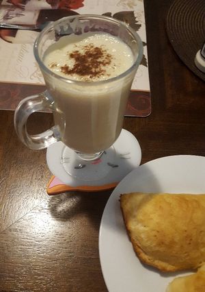 Una foto de Ponche de huevo 🥚🍵