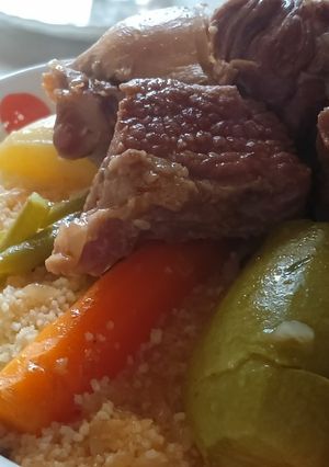 صورة لوصفة كسكسي يوم الجمعة باللحم