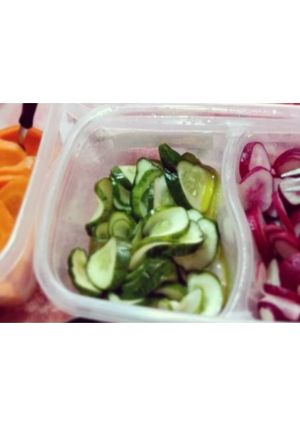 Una foto de Mix verduras encurtidas. {Express}