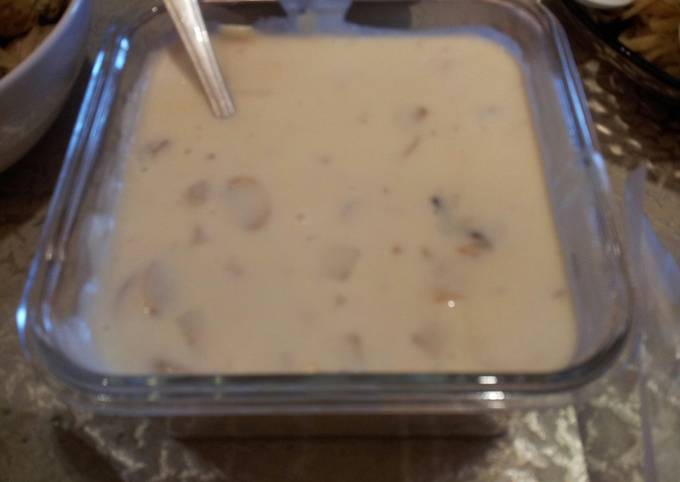 奶油馬鈴薯磨菇濃湯(3~4人) 食譜成品照片