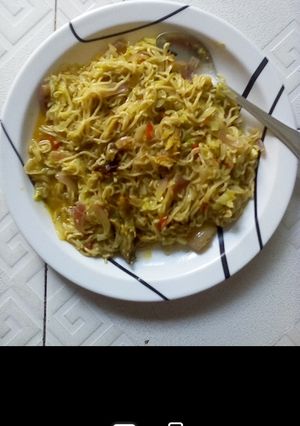 A picture of Indomie with dry fish.