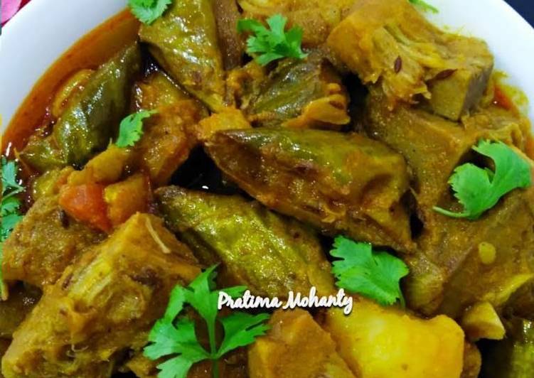 Recipe of Quick Parwal Kathal Gravy