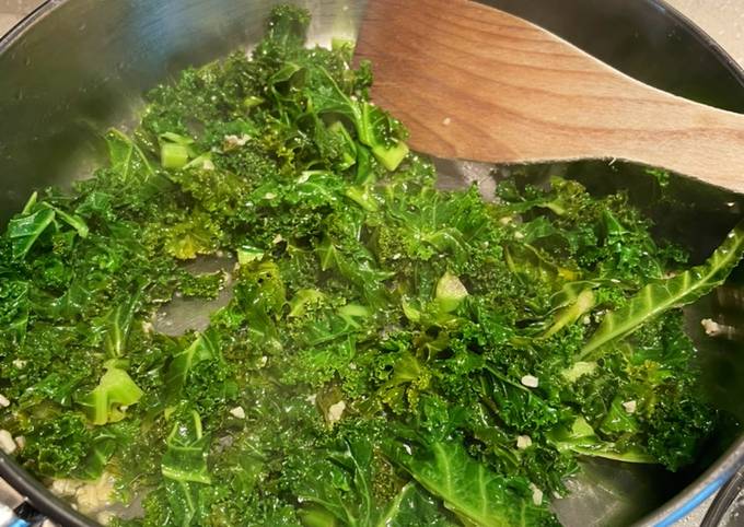 Pan Fried Kale With Garlic