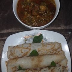 A picture of Sinasir and and pumpkin soup.