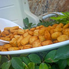 A picture of Crunchy cin cin.