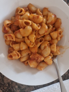 Una foto de Pasta tiburon con atún