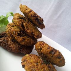 Green Peas Vada A picture of Green Peas Vada.
