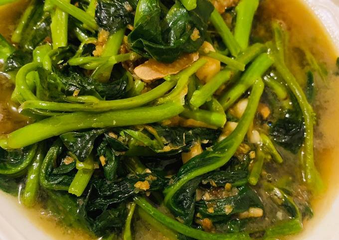 Standar Resep  bikin Tumis daun ubi dijamin sesuai selera