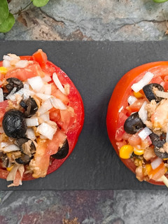 Una foto de Tomates rellenos