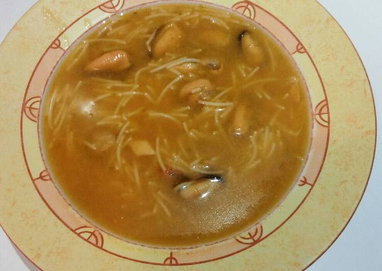 Sopa de marisco con fideos Receta de fguirado69 Cookpad Sopa de marisco con fideos Receta de fguirado69 Cookpad
