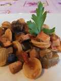 Orecchiette con Melanzane, Pomodori Freschi e Pesce Spada