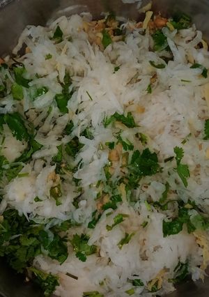 मूली का लच्छा(mooli ka lachha recipe in hindi) रेसिपी मुख्य फोटो