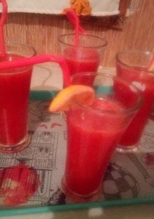 صورة لوصفة عصير الفراولة والليمون