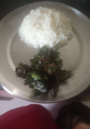 প্রথম পাতে শুকনো ভাতে নিম বেগুন (neem begun recipe in bengali) রেসিপির প্রধান ছবি
