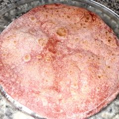 A picture of Beetroot chapati.