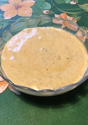 Une photo de Sauce salade à la moutarde, noix, vinaigre de truffe et fines herbes