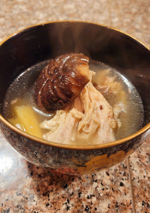 A picture of Easy Chicken Soup.