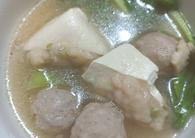 Resep Bakso Ayam Kuah Kaldu Ceker Dan Sayap Ayam Oleh Thea Tantia Cookpad