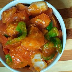 A picture of Red and Spicy Chicken Jalfarezi.