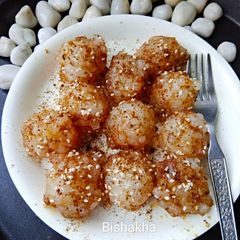 A picture of Sabudana Spicy Balls.