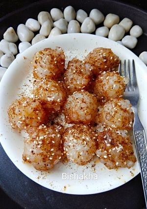 A picture of Sabudana Spicy Balls.