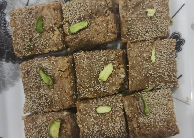 Recipe of Homemade Gajak gud burfi