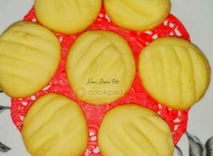 Gambar 17:4:23 - BISKUT KENTANG (GERMAN COOKIES)