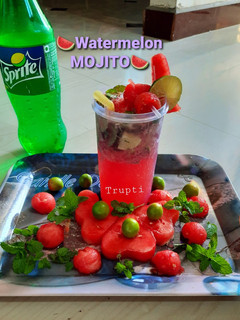 तरबूज मोजीटो (tarbuj mojito recipe in Hindi) रेसिपी मुख्य फोटो