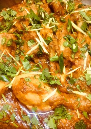A picture of Chicken karahi.