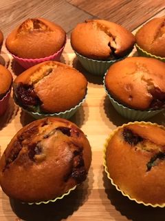 Gluténmentes (meggyes, csokis) muffin recept fotója