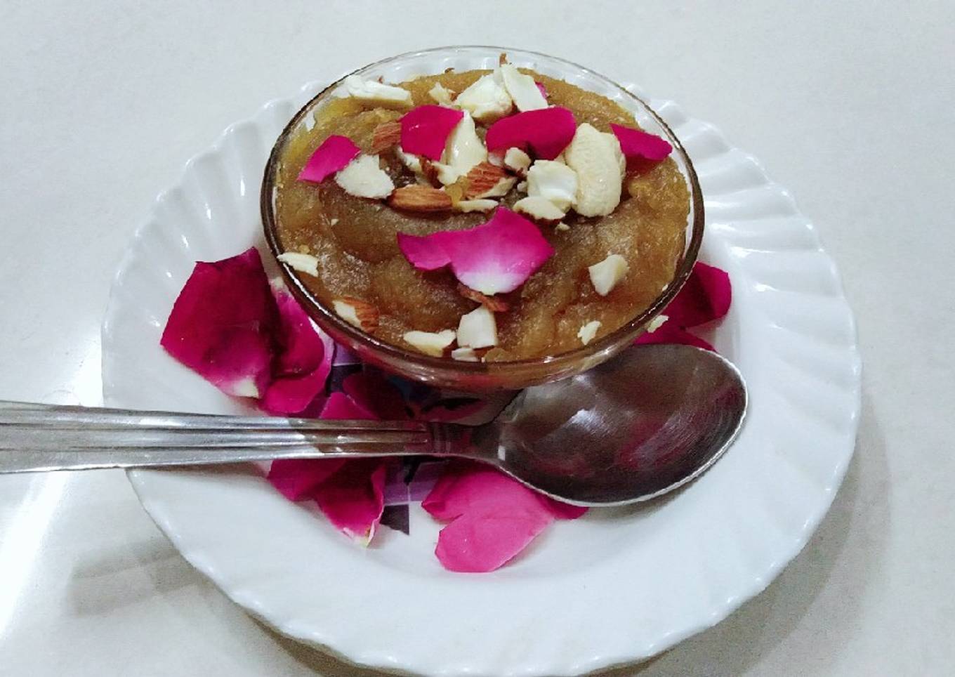 Moong dal ka halwa