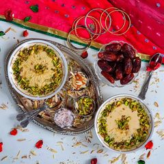 Vermicelli Pudding (Sheer khurma) A picture of Vermicelli Pudding (Sheer khurma).