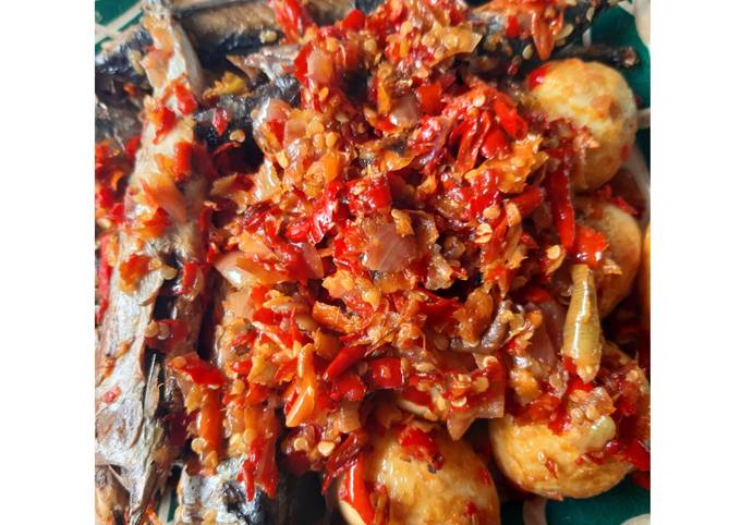 Resep: Pindang telur sambel bledek 🔥 Farah Quinn