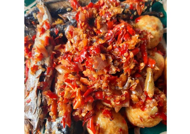 Cara Membuat Pindang telur sambel bledek 🔥 yang Bikin Ngiler